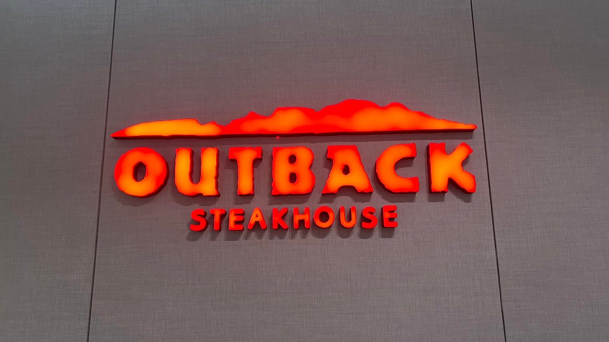 elee_맛집 | 소중한 사람과 함께한 아웃백, 따뜻했던 주말의 기록 food